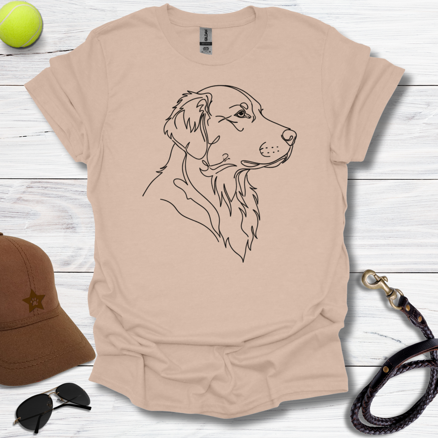 Golden Retriever Mimimalist T-Shirt