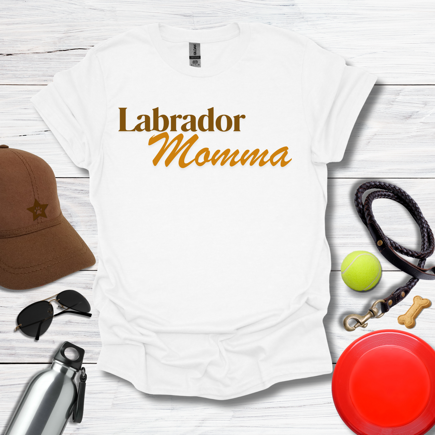 Labrador Momma T-Shirt