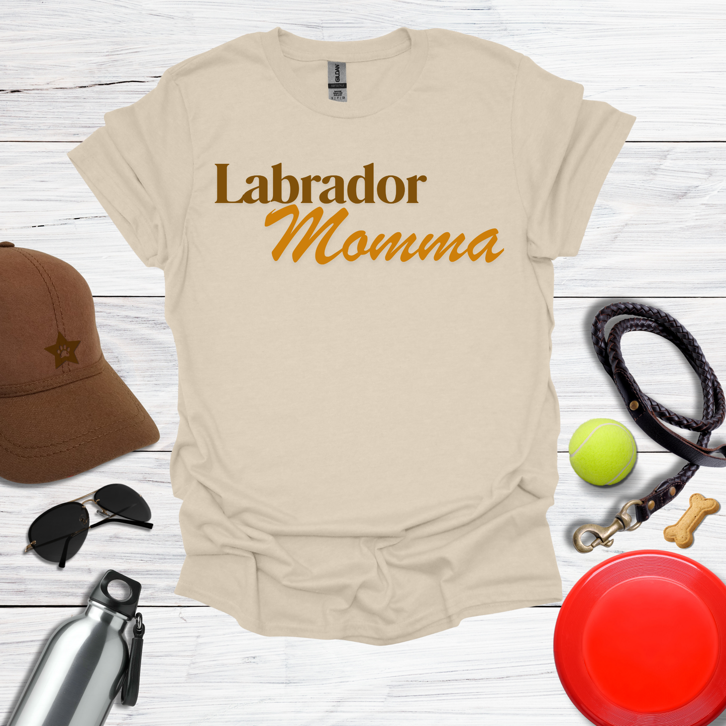 Labrador Momma T-Shirt