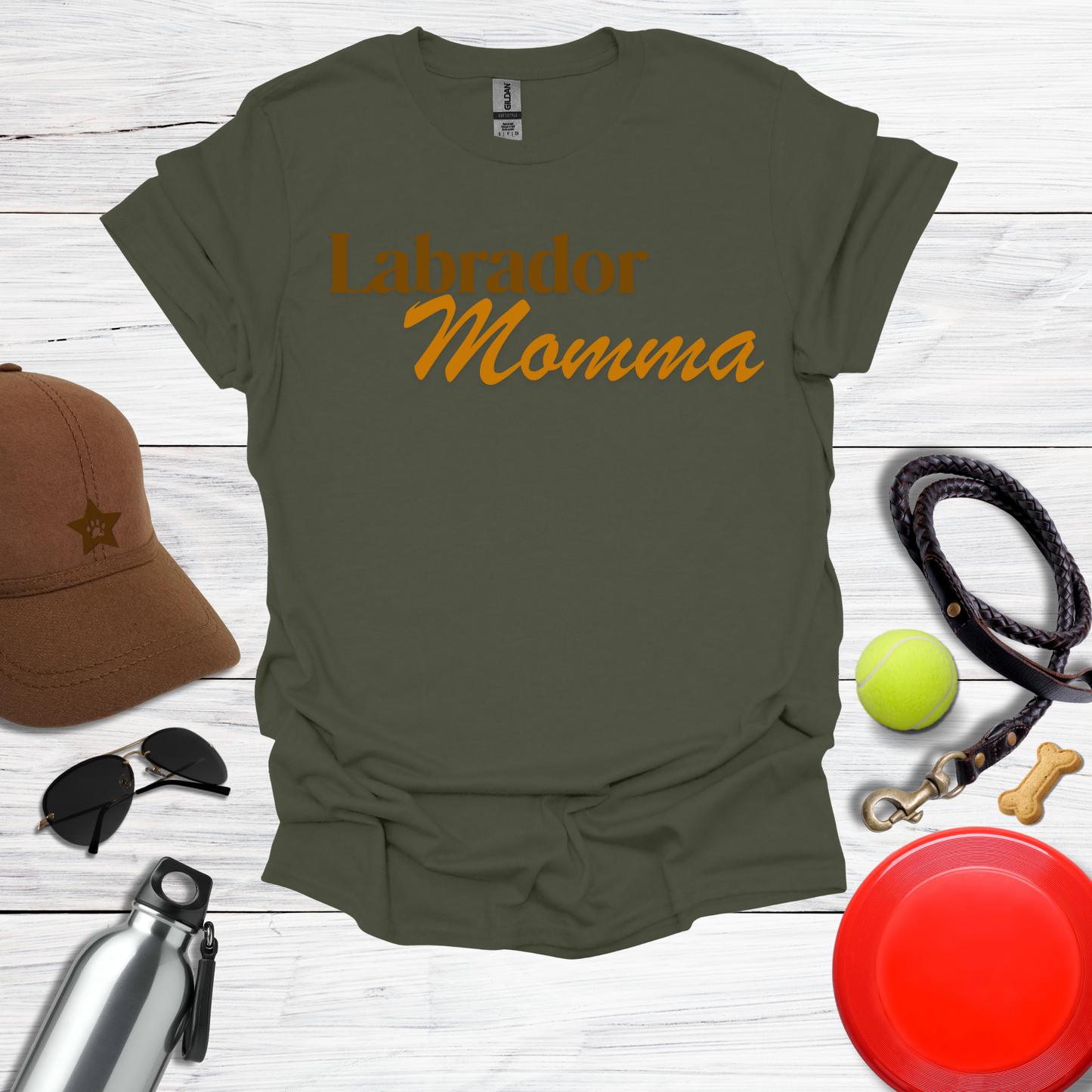 Labrador Momma T-Shirt