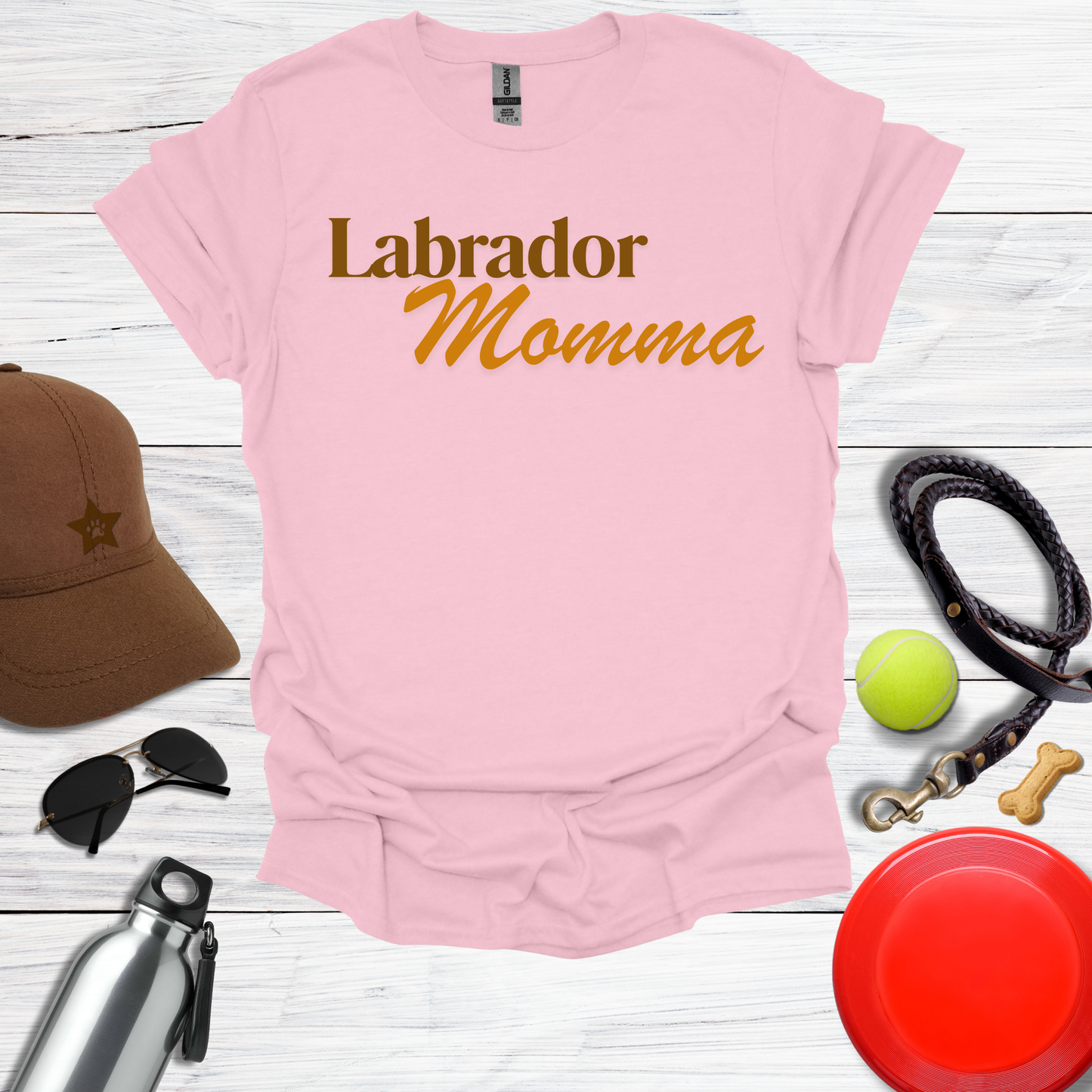 Labrador Momma T-Shirt