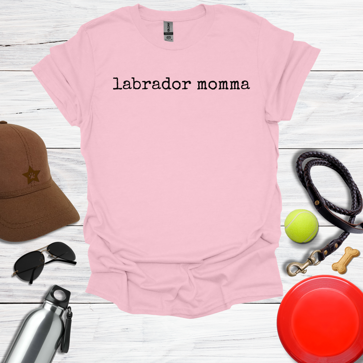 Labrador Momma T-Shirt