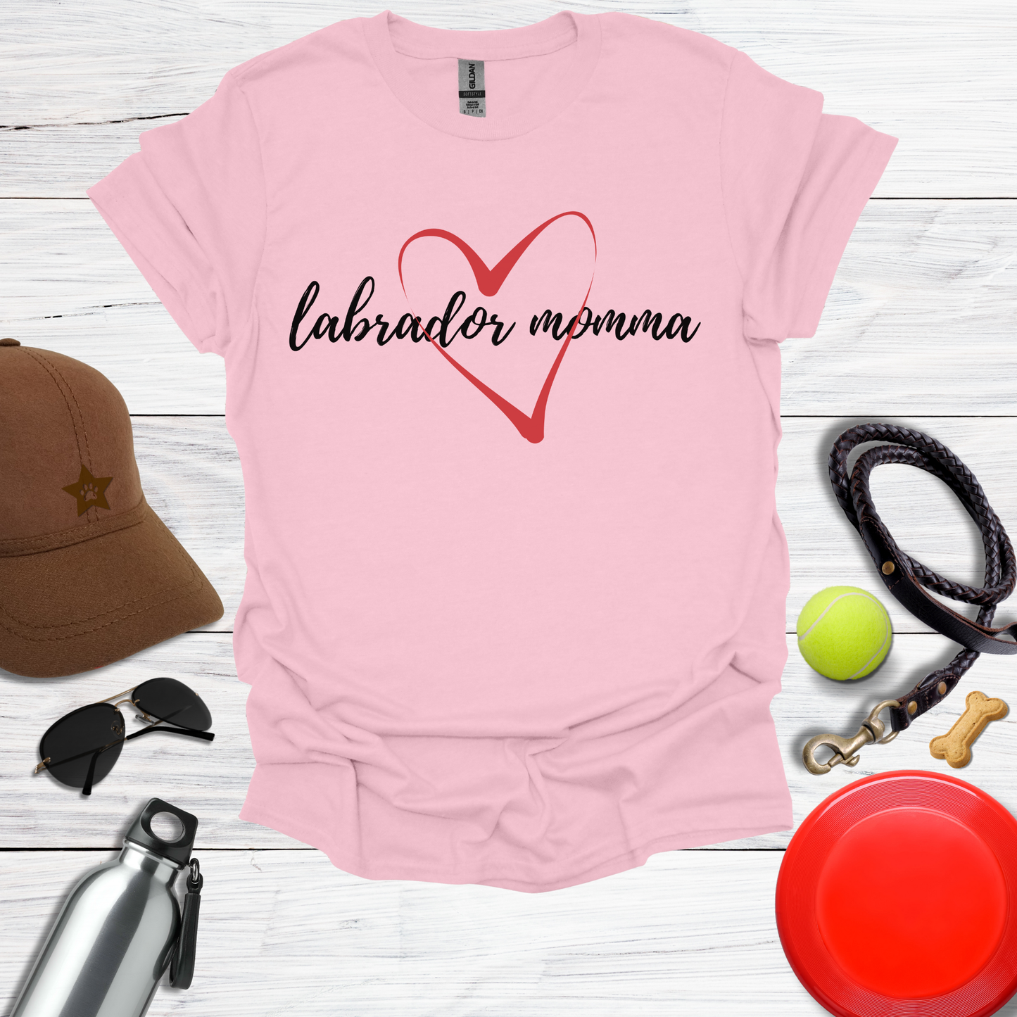 Labrador Momma T-Shirt