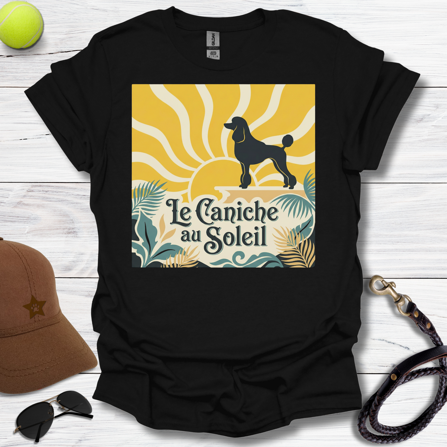 Poodle Le Caniche Au Soleil T-Shirt